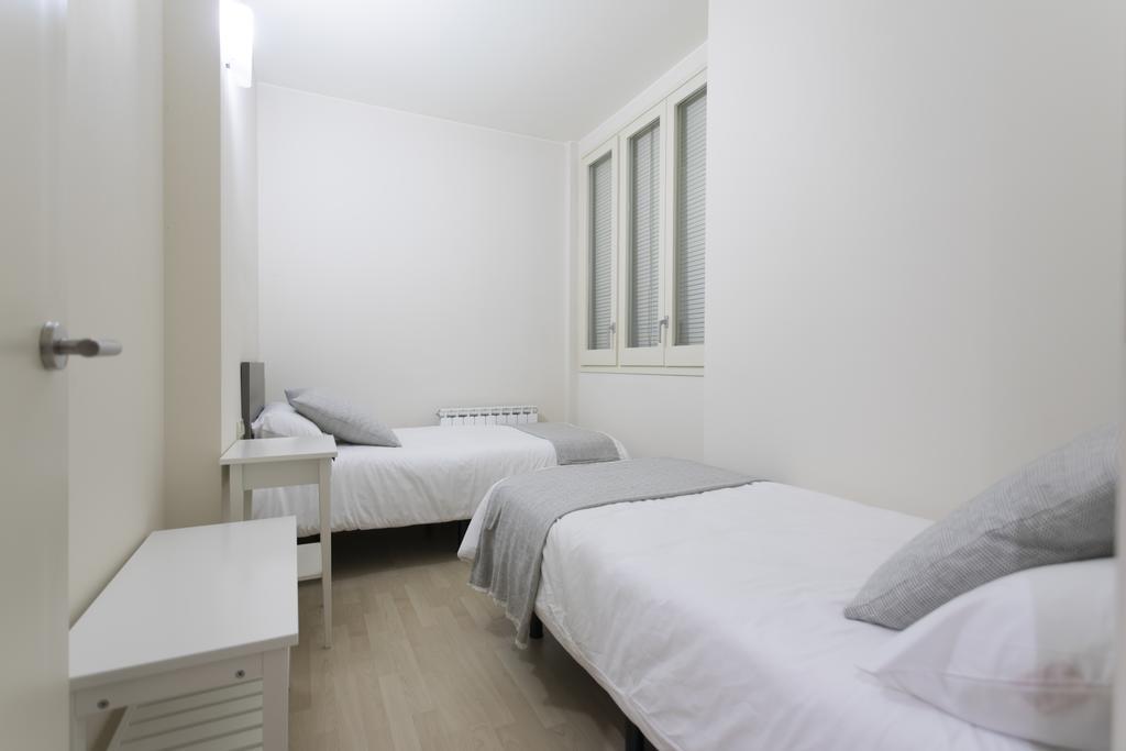 Апартаменты Bravissimo Cort Reial-2A Жирона Экстерьер фото