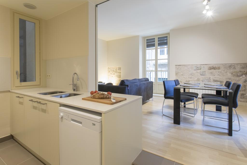 Апартаменты Bravissimo Cort Reial-2A Жирона Экстерьер фото